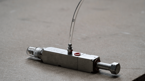 Grease Injector Output Testing Tubes